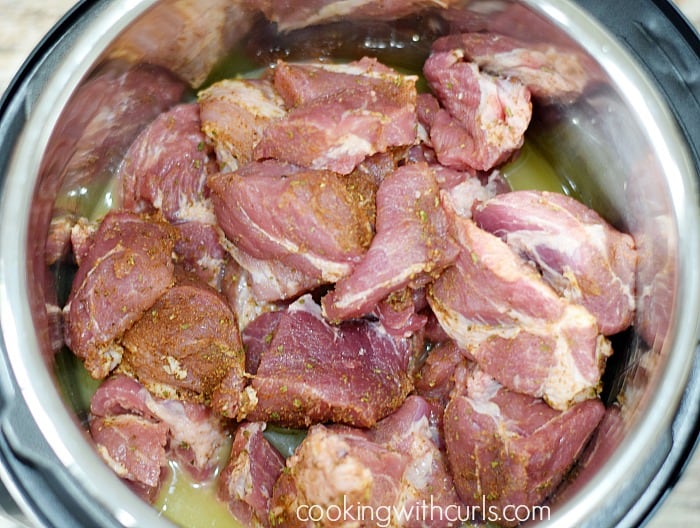 Instant Pot Pork Carnitas pot cookingwithcurls.com