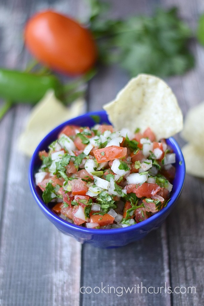 Pico de Gallo | cookingwithcurls.com | #foodoftheworld