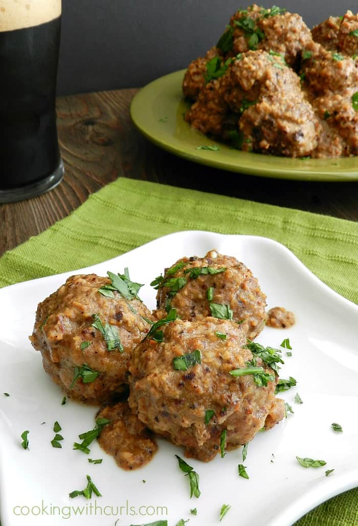 Spanish Meatballs in Almond Sauce